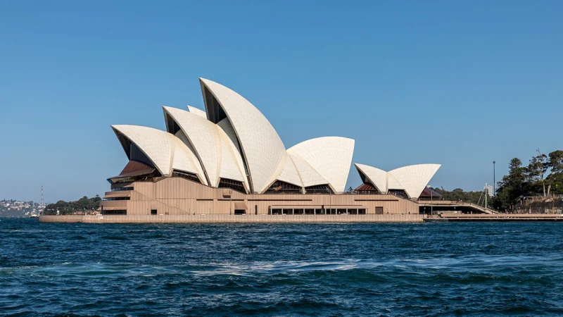 Australia: ile się leci do Australii i jak zaplanować podróż na antypody