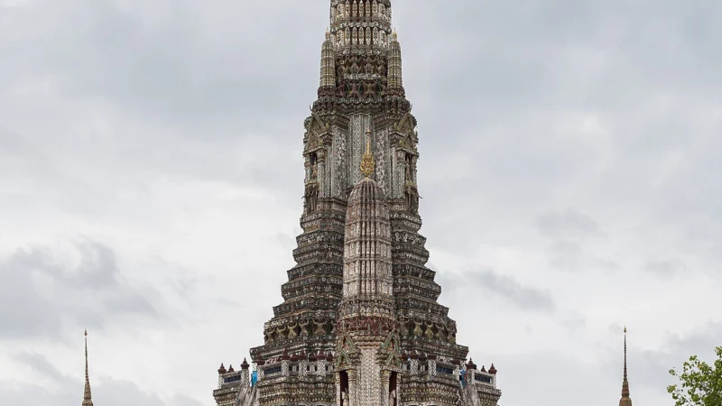 Tajlandia: atrakcje, które warto wpisać na listę (Bangkok, wyspy, dżungla)