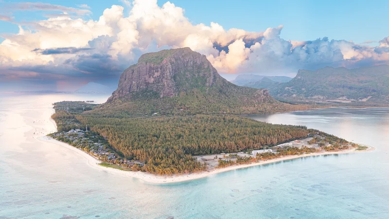 Mauritius atrakcje: co zobaczyć w 7 dni (plaże, wodospady, góry)