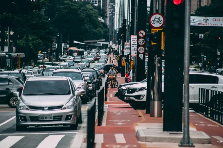 São Paulo: co zobaczyć i jak zaplanować bezpieczne zwiedzanie metropolii